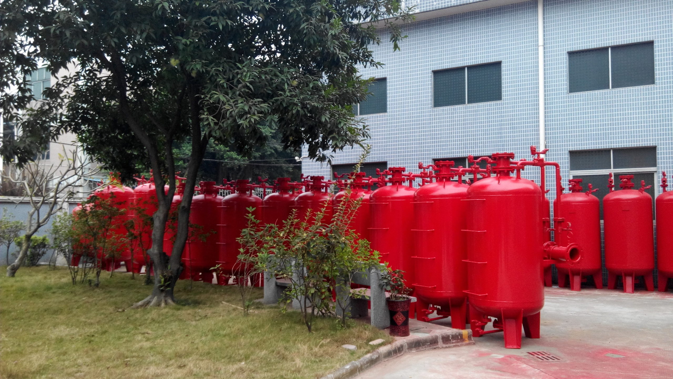 中國(guó)移動(dòng)深圳信息大廈（地庫(kù)泡沫噴淋系統(tǒng)）